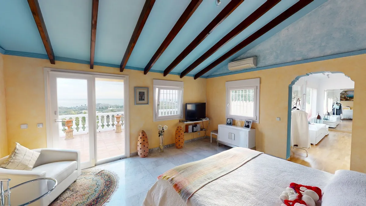 768ac2f6-64c9-420f-a23f-f3ba39b6ae5c