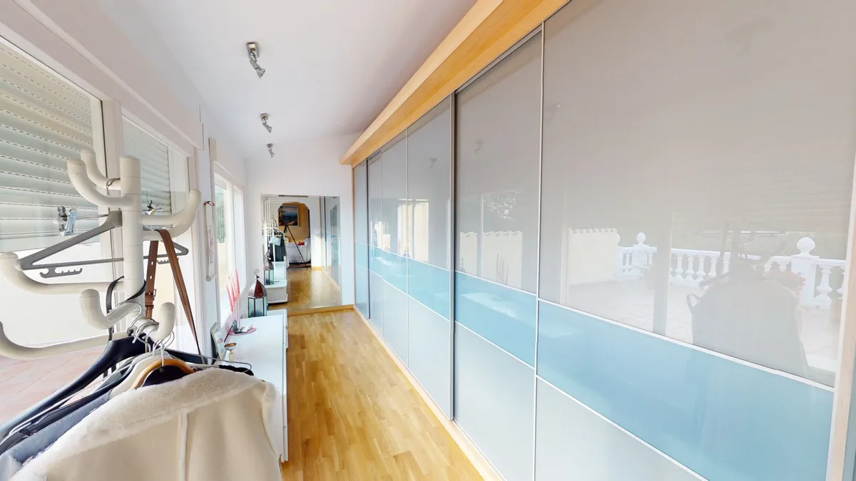 bc2afde8-ba73-49ec-8eda-df2a35c93fa5