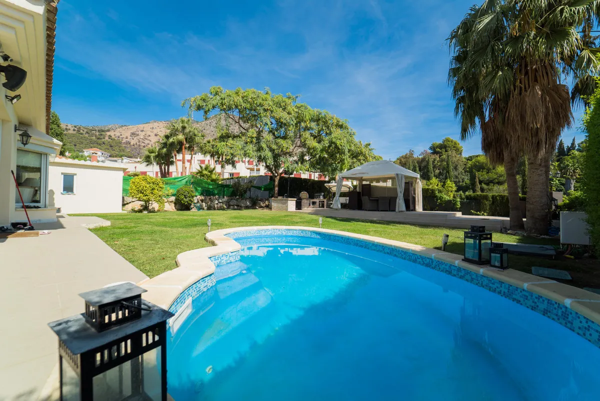 3e0deed9-470a-4704-96a6-86c31cefefef