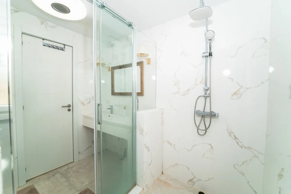 93064a3a-3877-4f07-8405-faa0130e34df