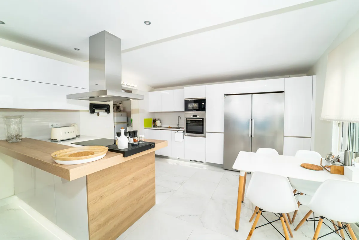 de139b0e-325c-40cd-8db1-c592d195af4a