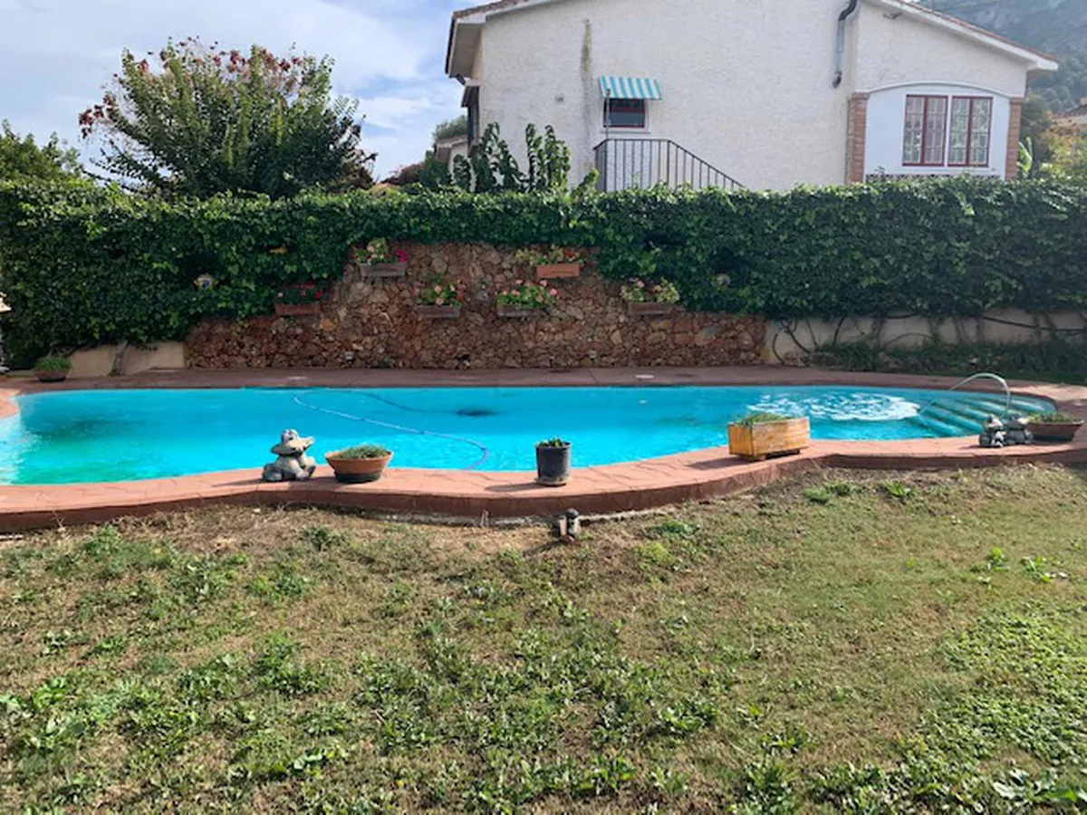 cd00bbca-a0d0-43a6-8ed5-424db8e4a6dc