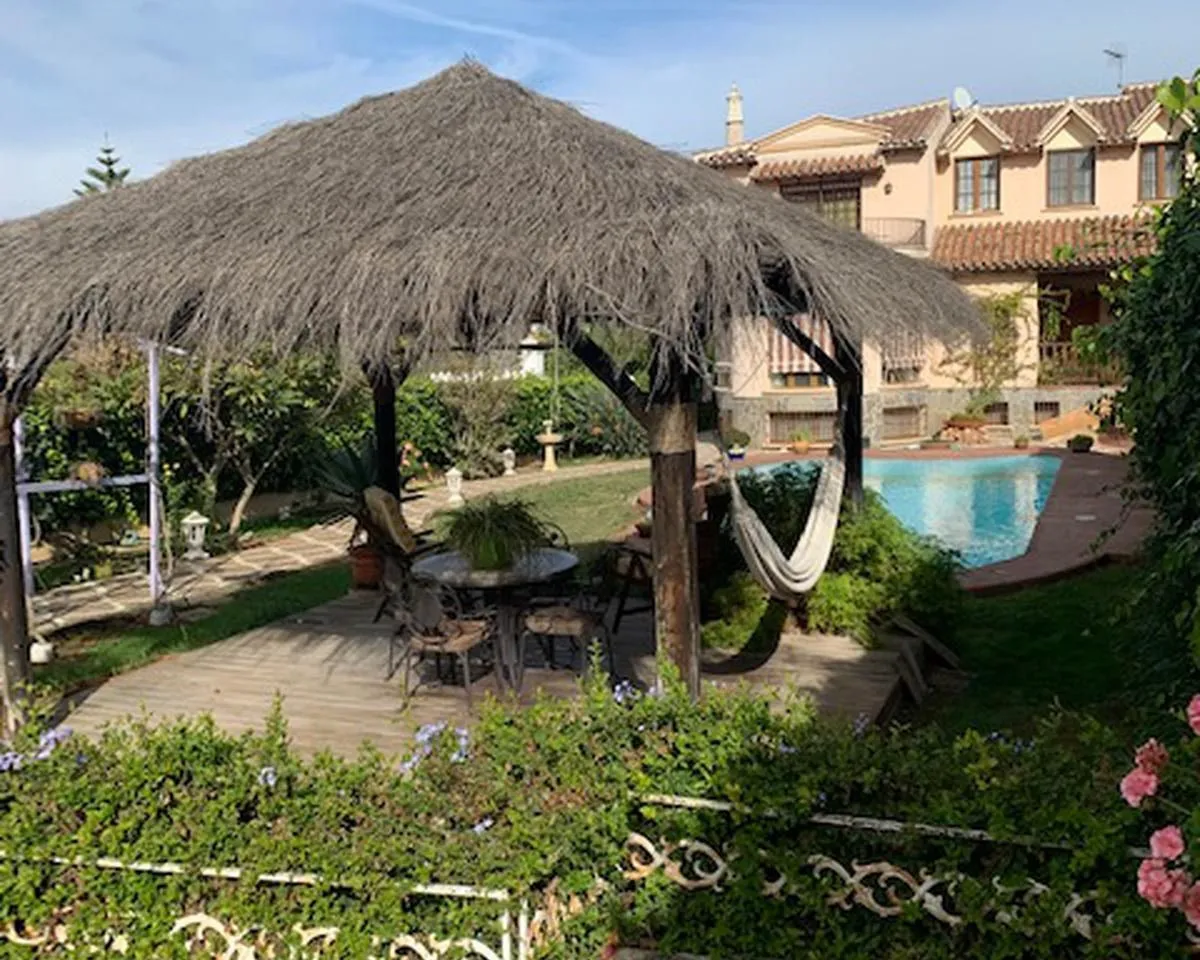 e616c418-fdbf-4a9d-a58e-772a8363a88c