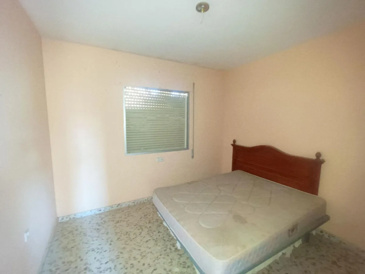 9cbcb5c7-0a64-4e91-b6d6-e3b66123f4d1