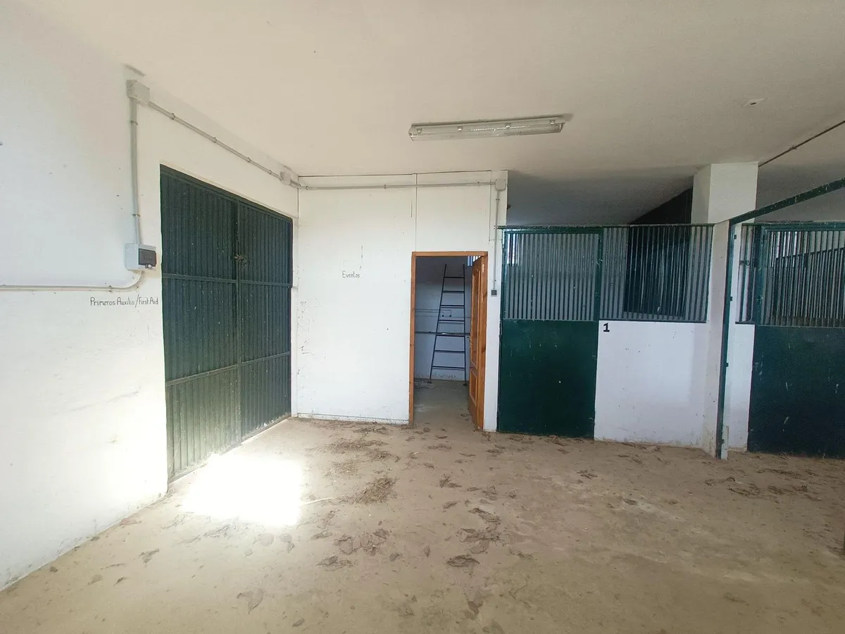 9ead263a-2c70-44d8-a7b2-d0f05ce527d1