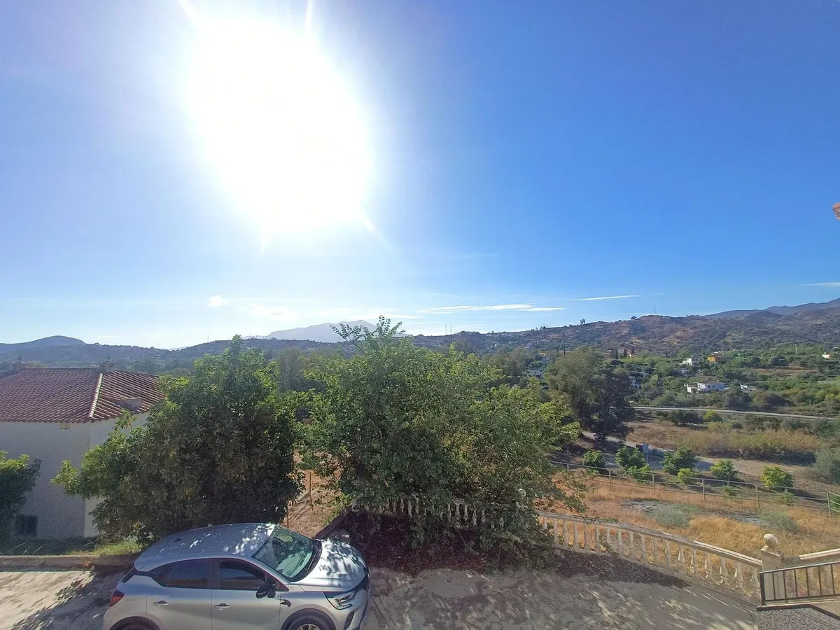 b628887d-60f2-4106-9f8f-0d45530c765c