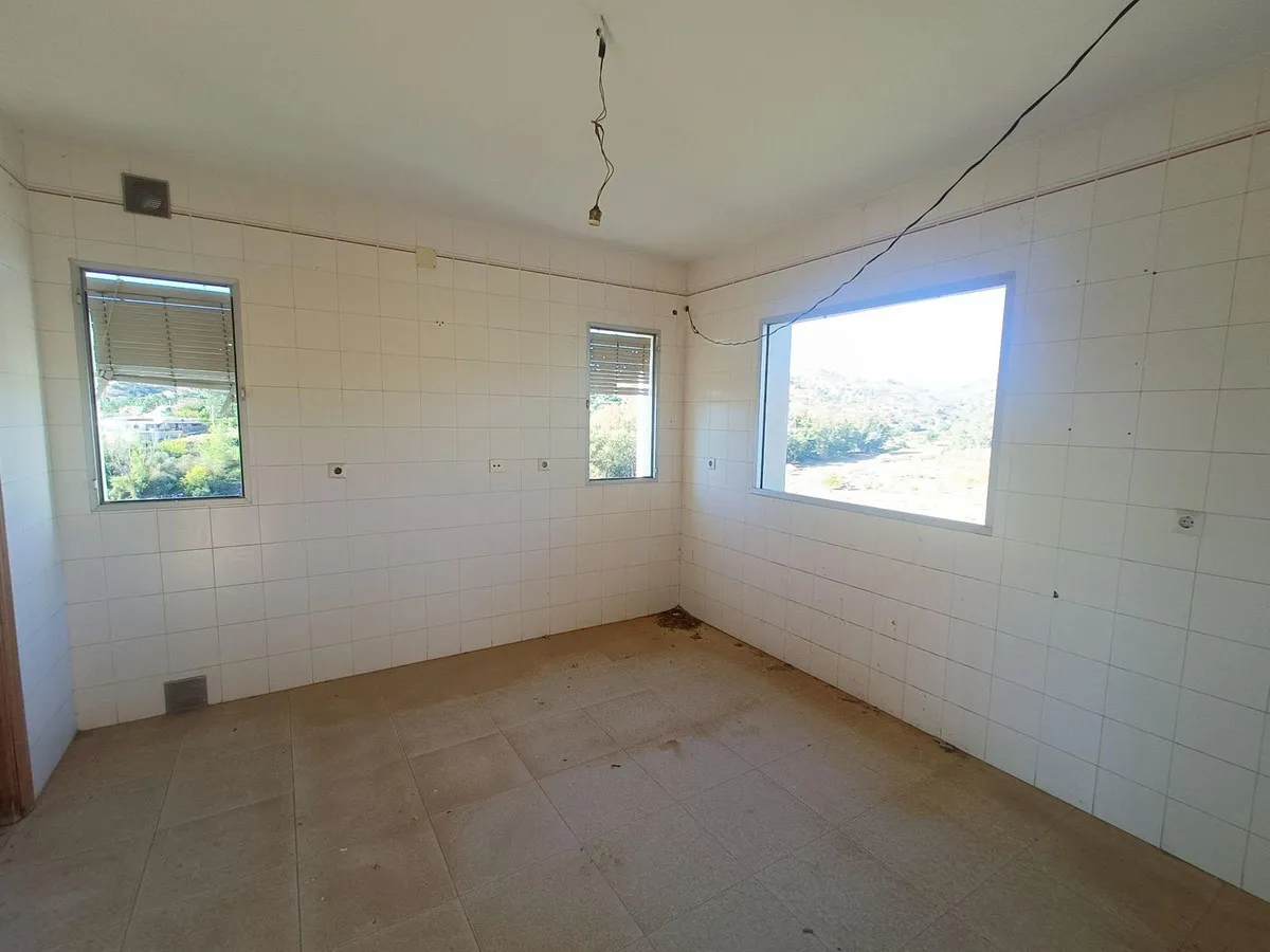 ce12230d-9bf8-4480-a649-4290f623e3d9