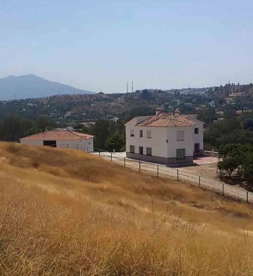 e1bb5390-17a6-4b8e-92a9-fc8f94b52f1b