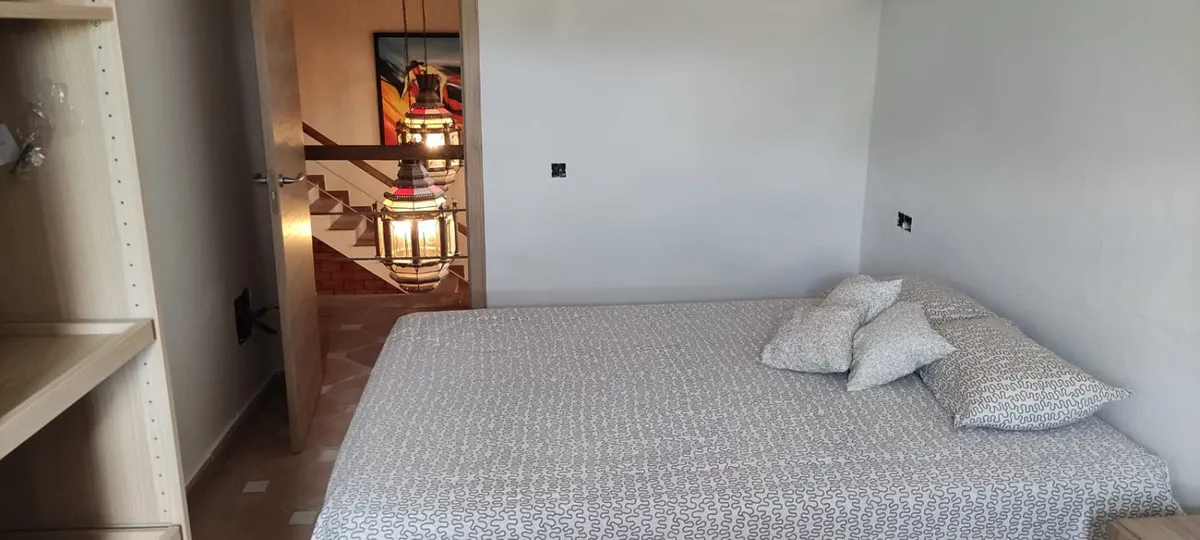 f296d207-4654-463b-b942-a32a7186cfdc