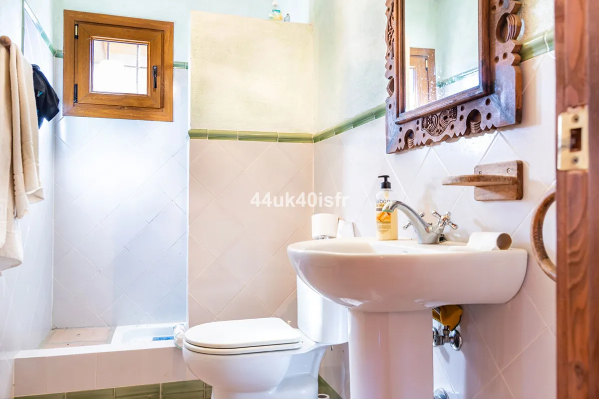 a499a0aa-3c8b-45ce-b804-9bc95885aab6