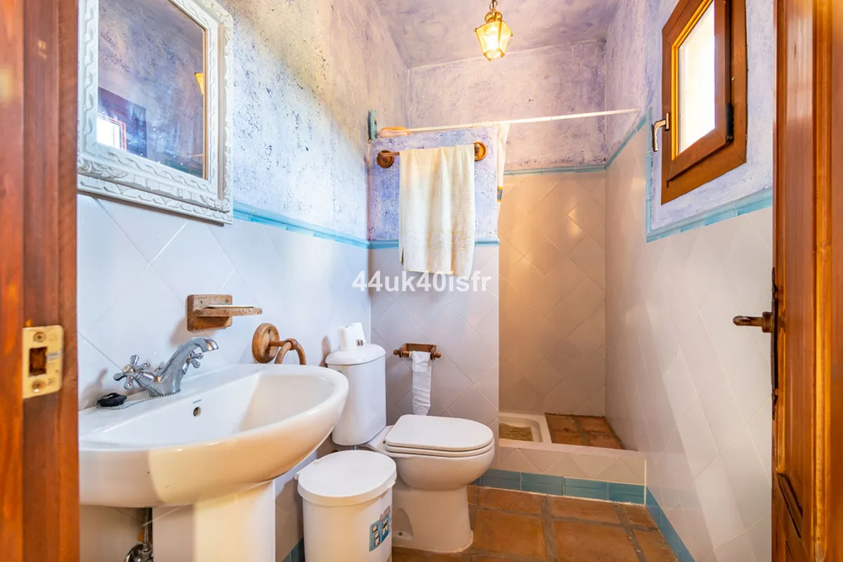 bee9f34e-e11c-49bb-bf64-d2c8ca2c6b8b