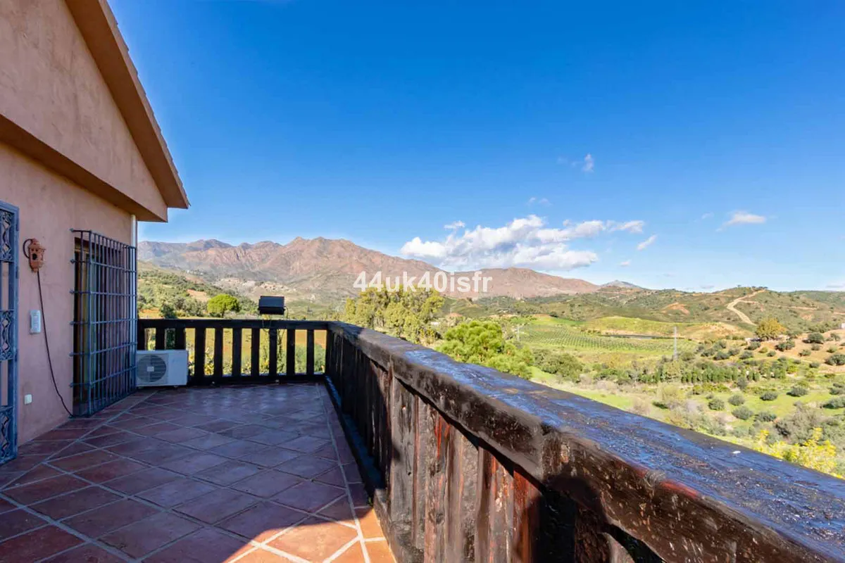 f31a63cd-a9c4-4849-8b0e-ed6998e51766