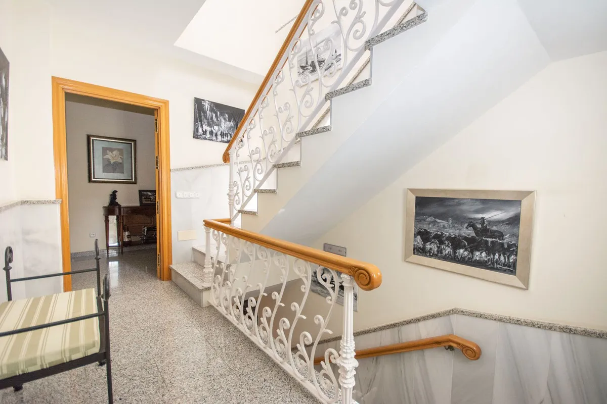 1224cf43-1df1-4ab2-a826-ca54c5103283