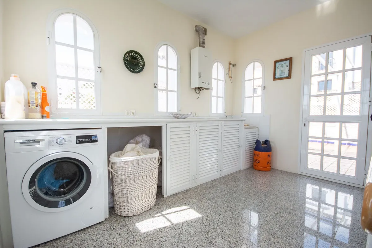 4bf8078e-9341-4fe4-85c6-b4c7fab0805b