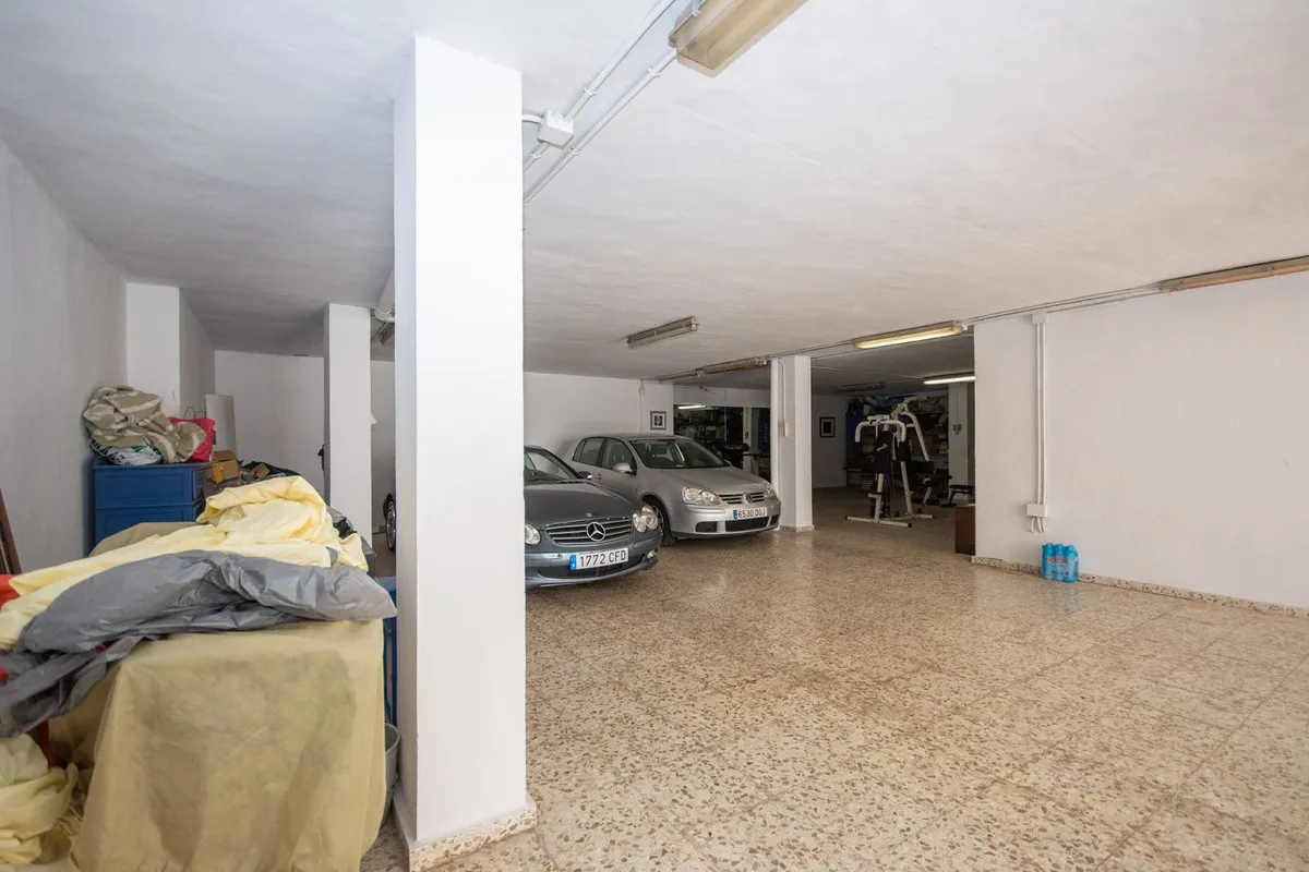 5f09488d-80db-48fc-83ee-f21a0ae2e80c