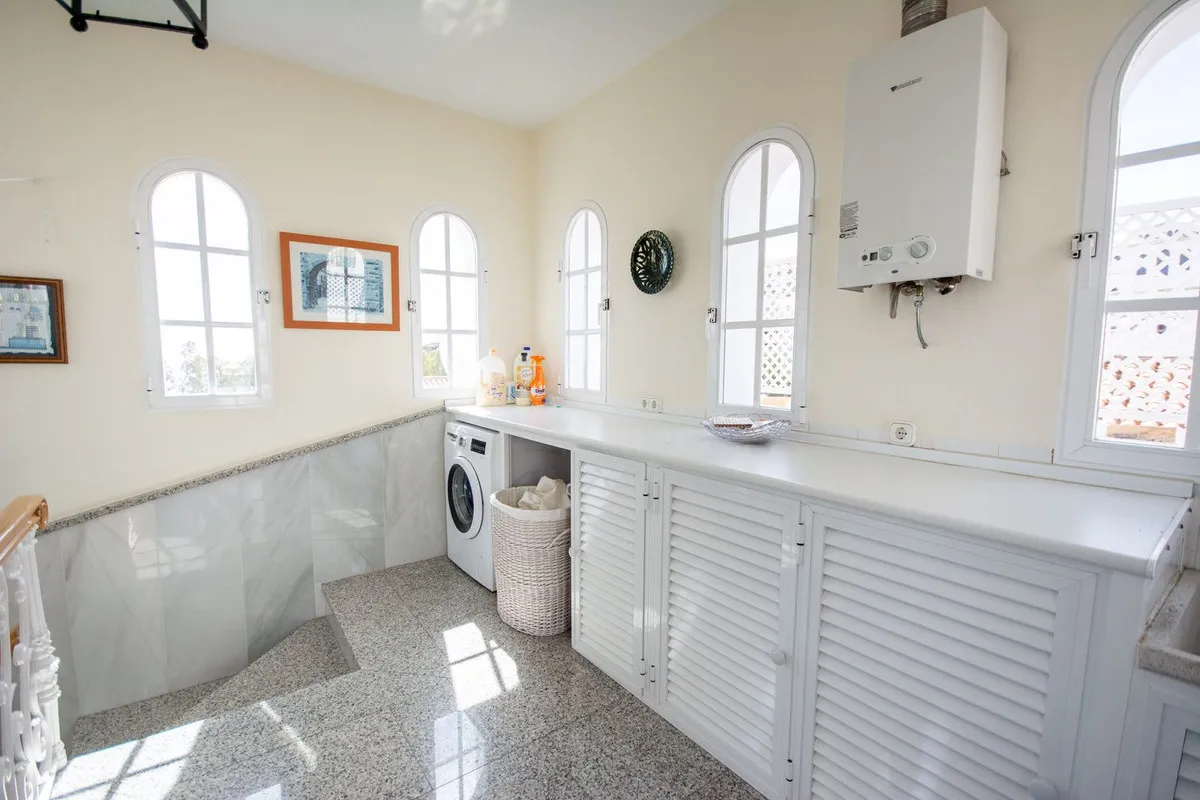 c490d5db-e354-47f7-ba66-ac5faa1368c8