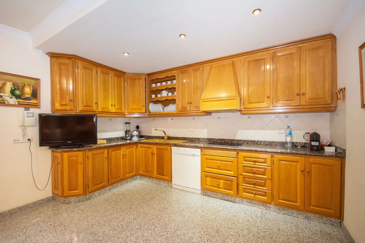 ec2ddc19-ba64-435a-8bfe-5ff5b52baa10