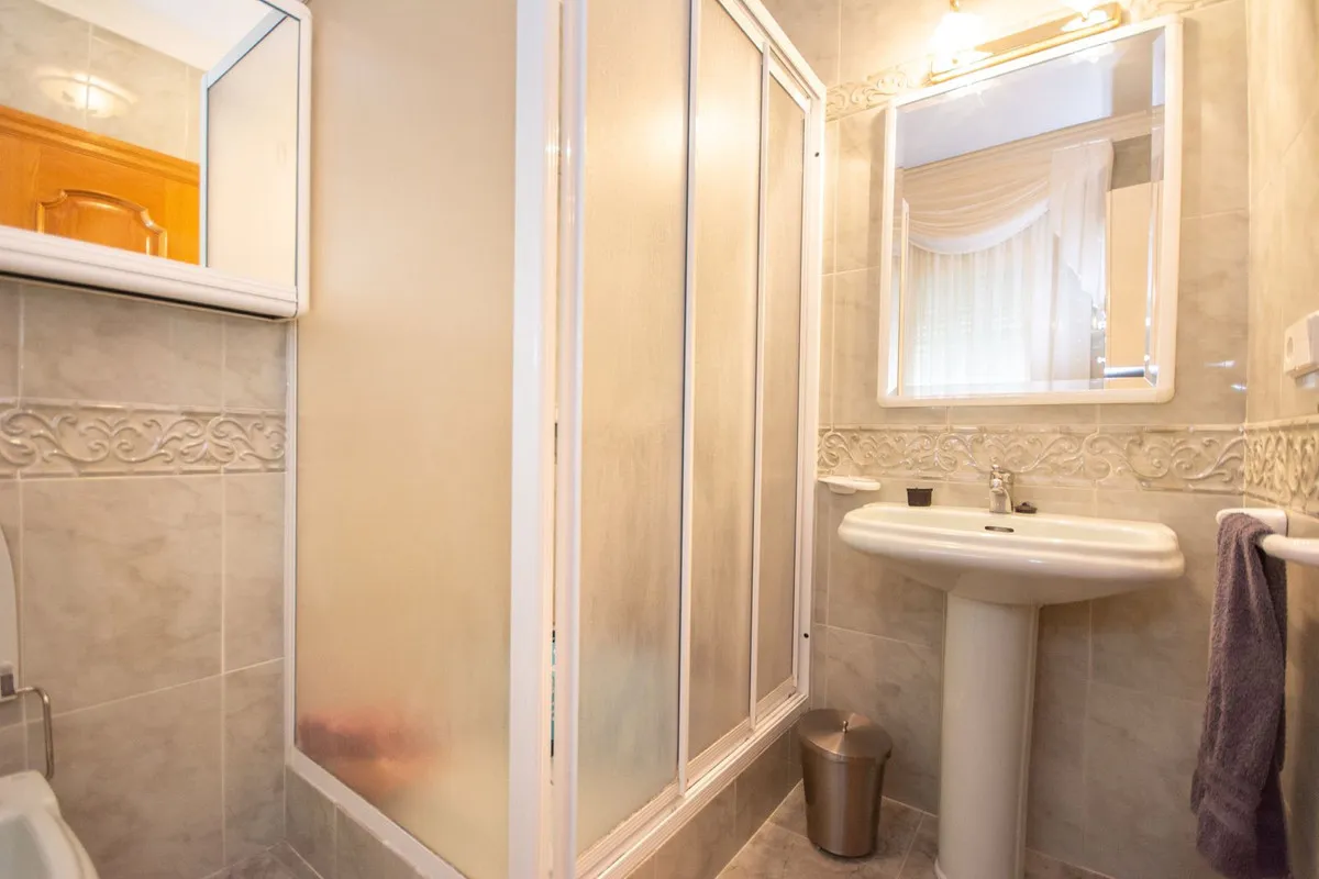 fbe414fa-d7de-4893-a26e-dd1d1f38c1dd