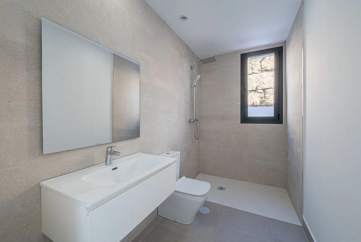 3e93aba1-f771-4d2b-89bc-71ab8d27040d