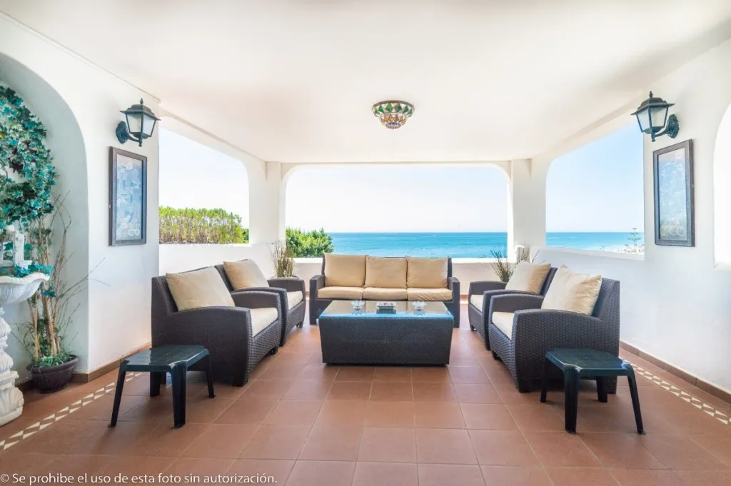 5cd46e6c-19a6-41e6-8a88-873920974bb4