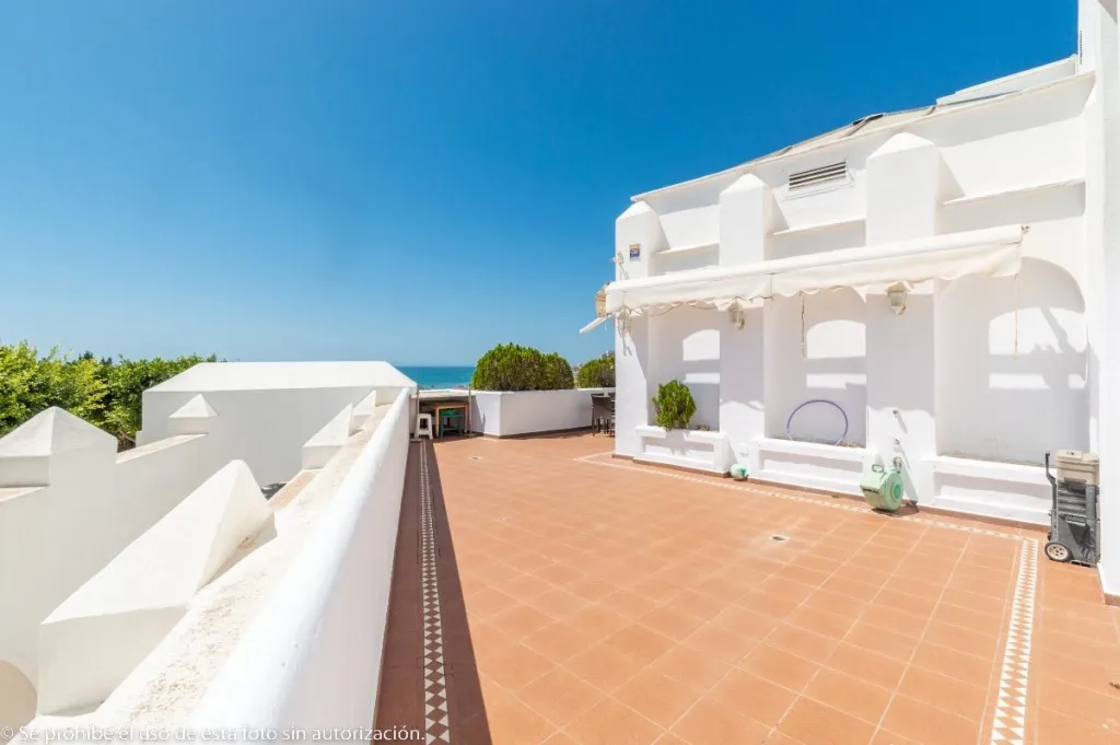 7f9eb1bb-d0a8-470c-a061-e7ec3484441e