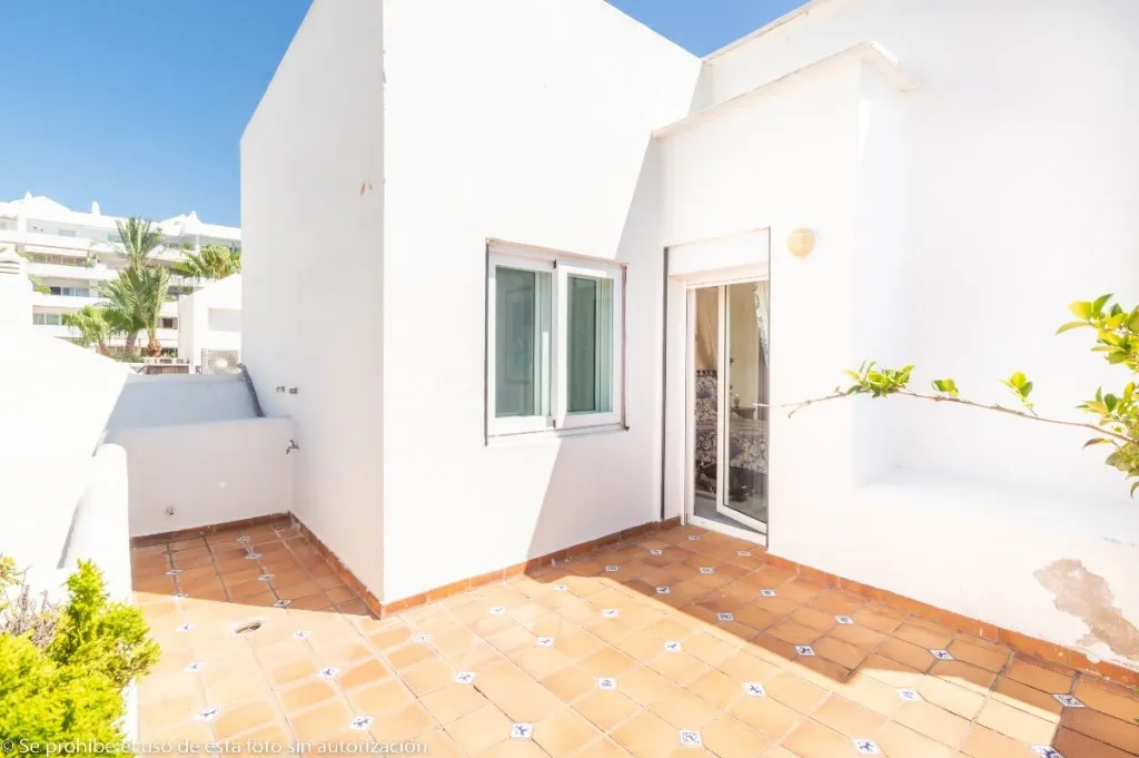 a00c13ac-5a05-4852-9af4-02fbfb627c71