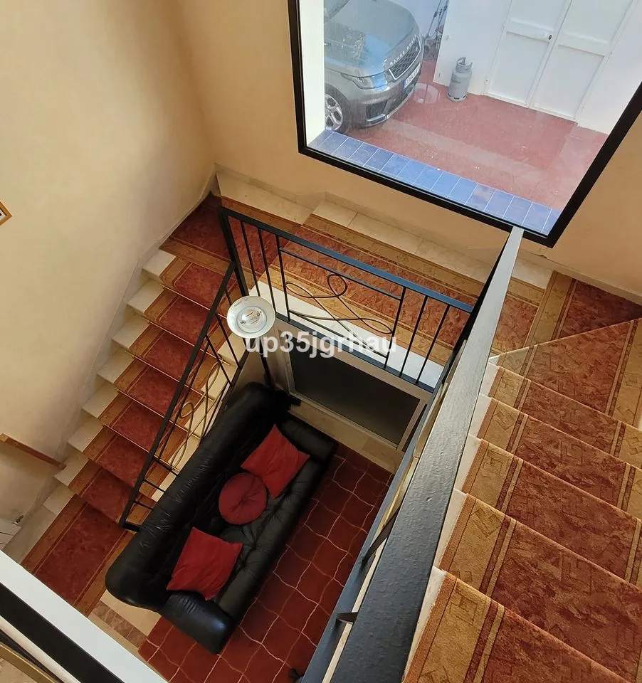 944a66e5-3d27-456e-8a4d-fd35f5fa5c6c