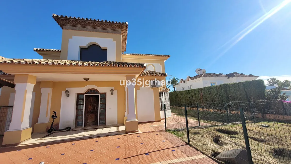 f2ee04e7-5891-49cb-94c7-d6edbbe0008e