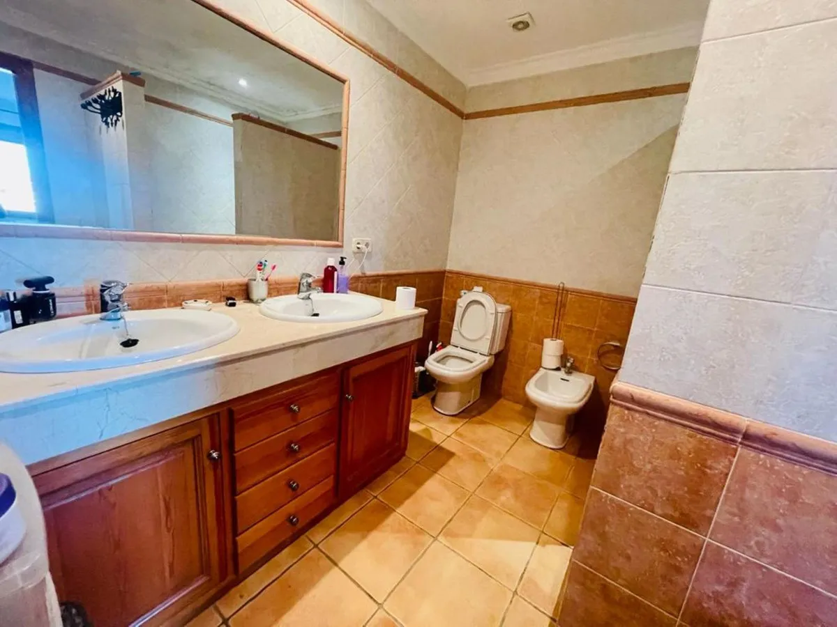 7e5edfde-390e-4e31-9ffb-73f9f516a81f