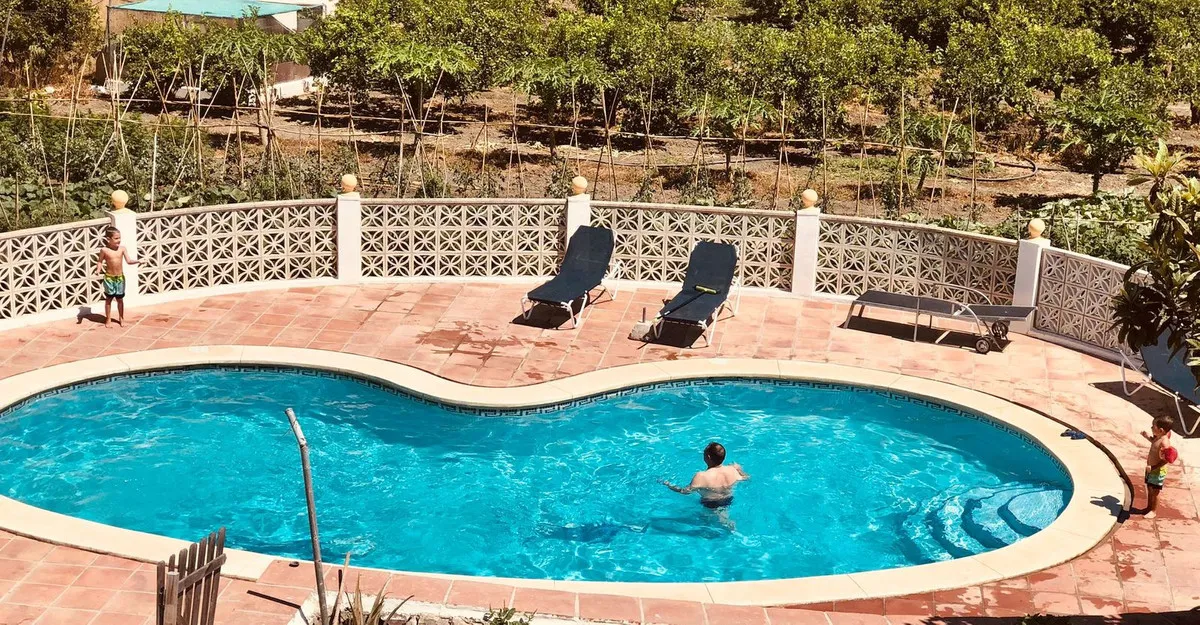 e2a4d7bb-c8e2-45b9-a886-34e38cc71fc2