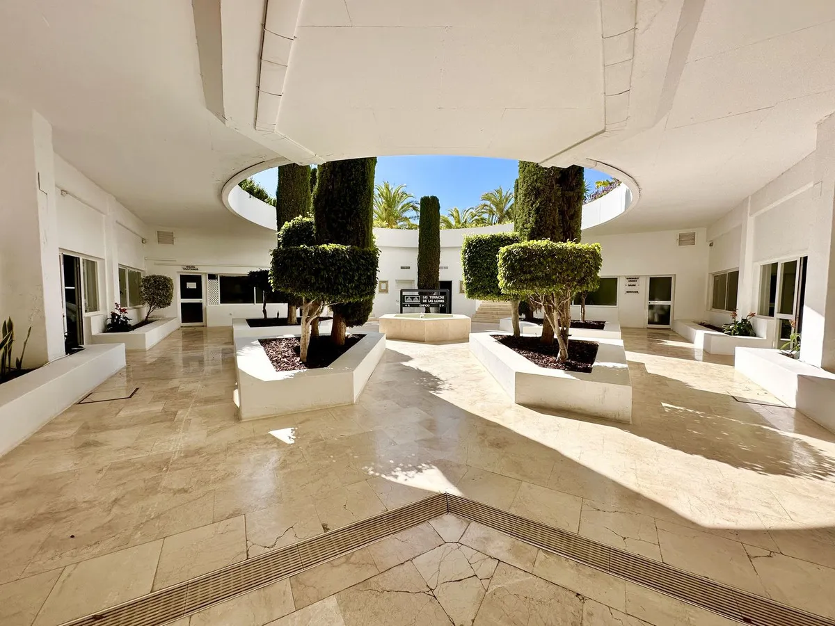 96f7ffe7-7c01-44b0-b6c1-356468fa7ec6