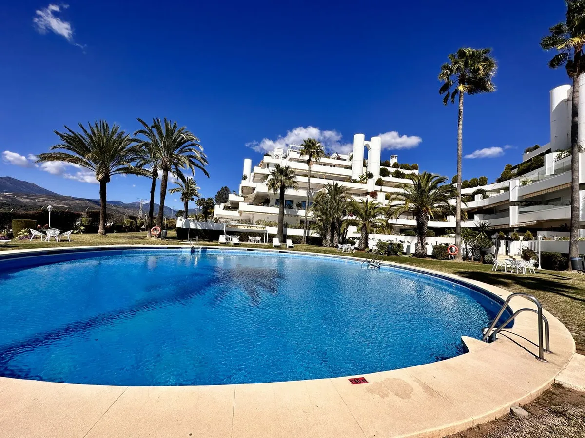 e6090d17-eb13-4c9e-b05e-0acd2744a4f6