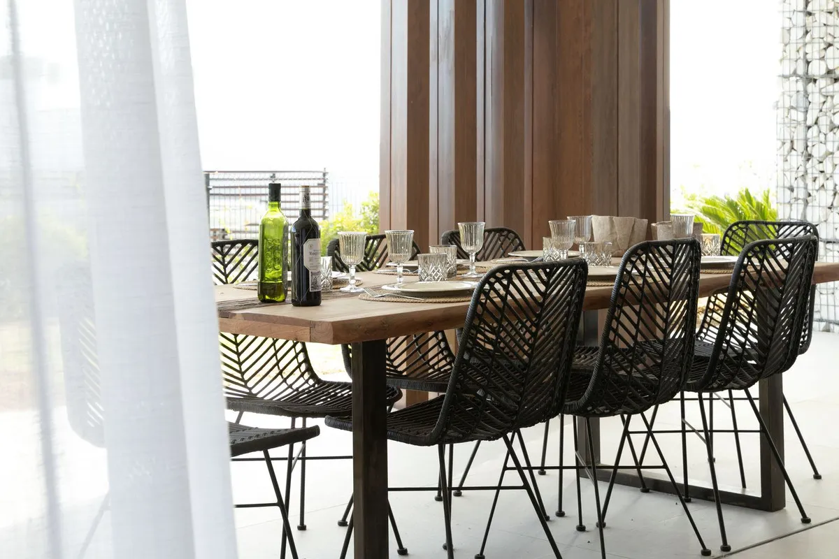 04d116f7-6462-4d6b-9e51-8aed8891bc8c