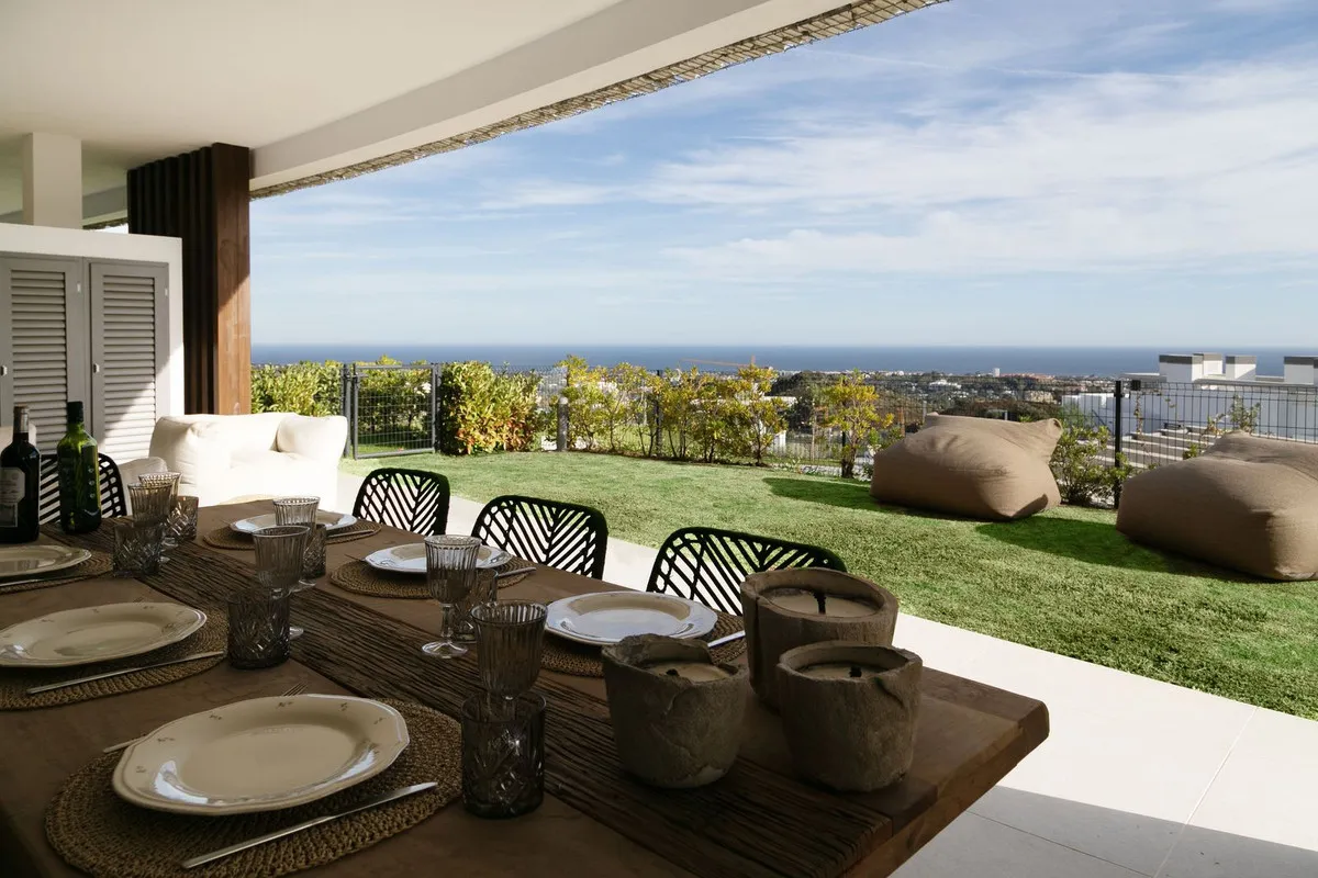 198e3e07-947f-47cf-b489-021736e2c809