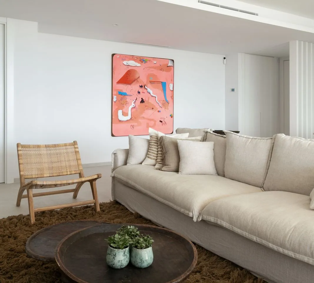 2cd9dc46-f561-4117-b4b7-4c2f600c975c