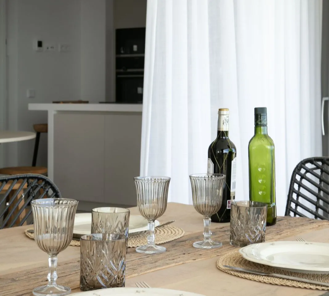 43c9a08b-e4e6-4c1c-8f89-3fec56239b56