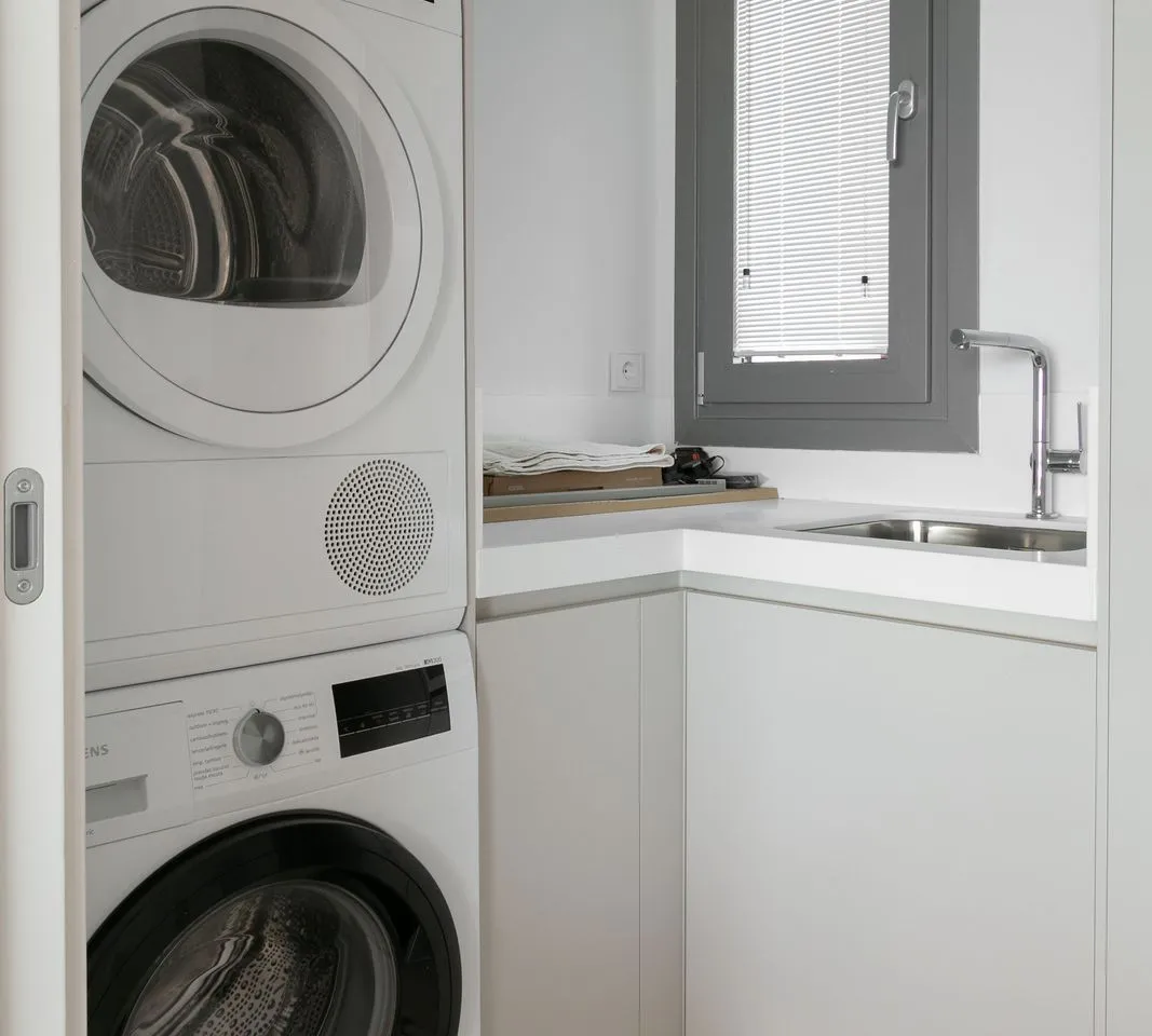 4adf0617-7414-4072-80c1-7c3af547b3d1