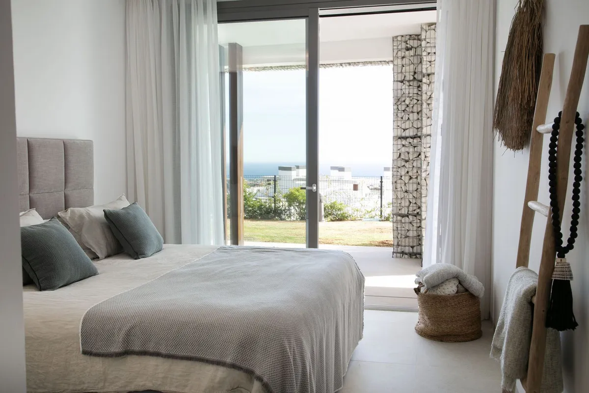 9a79b6a0-b5ae-45ad-a3a6-caf1286ed9fe