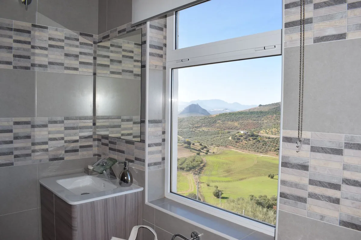 0a175b2a-6119-45a3-bca5-b1f4567d8529