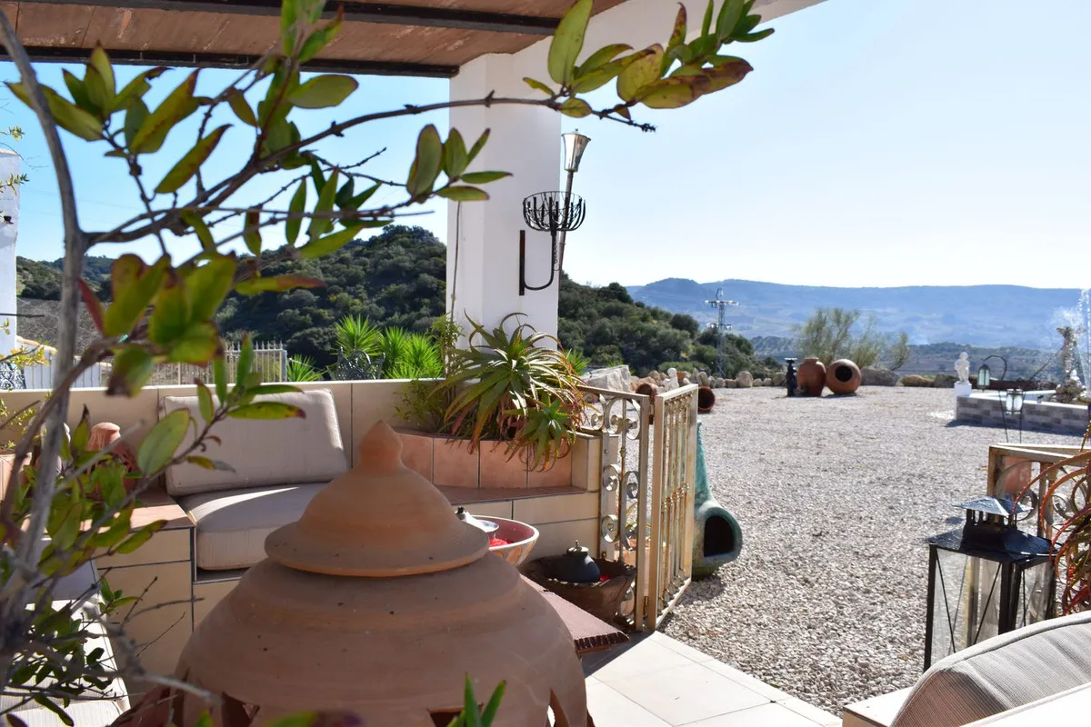 717b4201-51b0-48e3-9bb9-f5fcad67b5e3