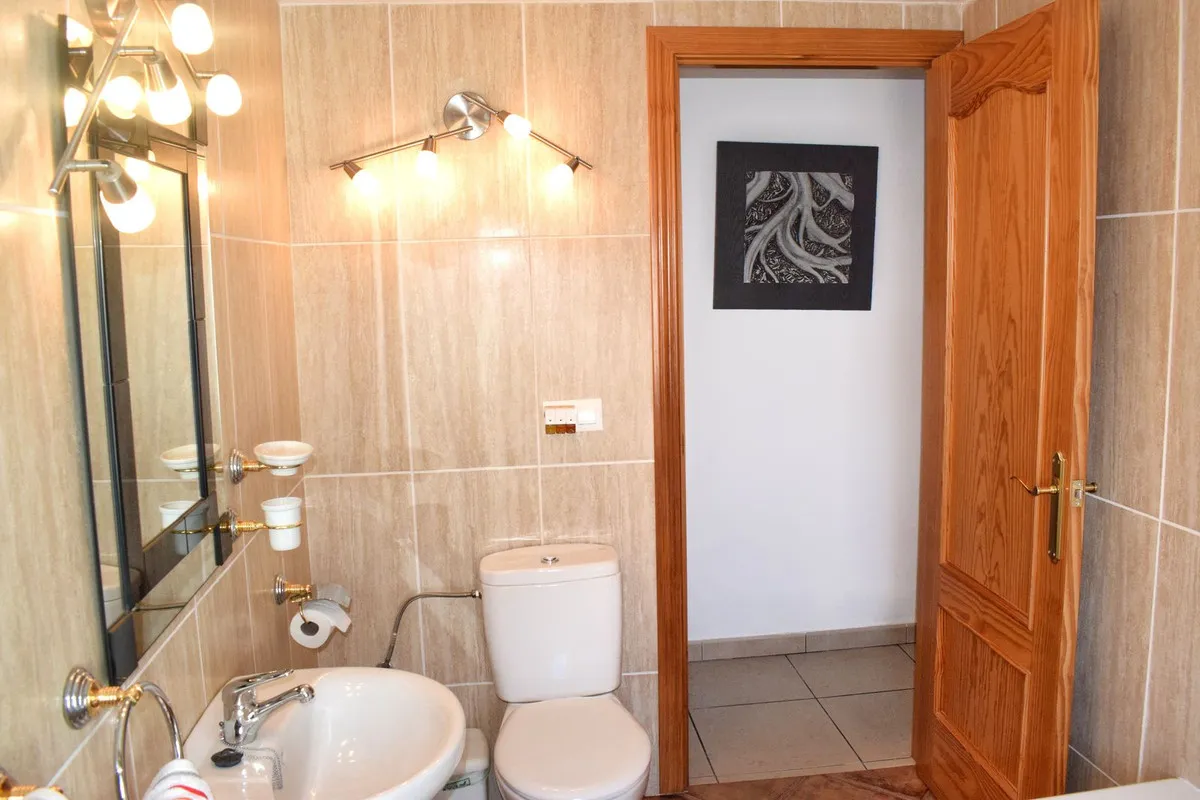 752da17e-aa75-4b53-8c22-5b65a05d14c2