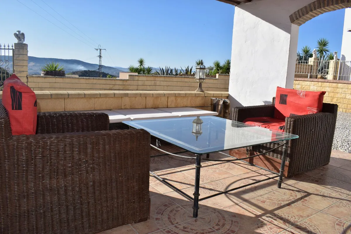 bf5a9e8e-4a7d-4b0c-8749-5a72b0d61c23