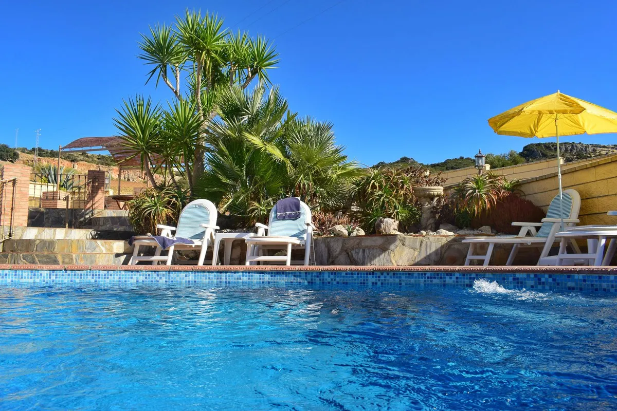 cfb940aa-9655-474a-8cfd-c42a9d7c25f9