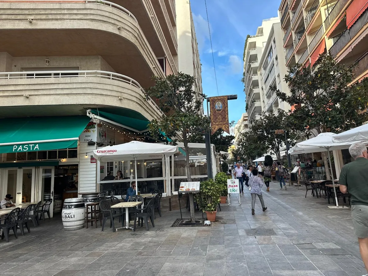 1d6dcf86-ba4d-4a3f-b244-ed9e2706a394