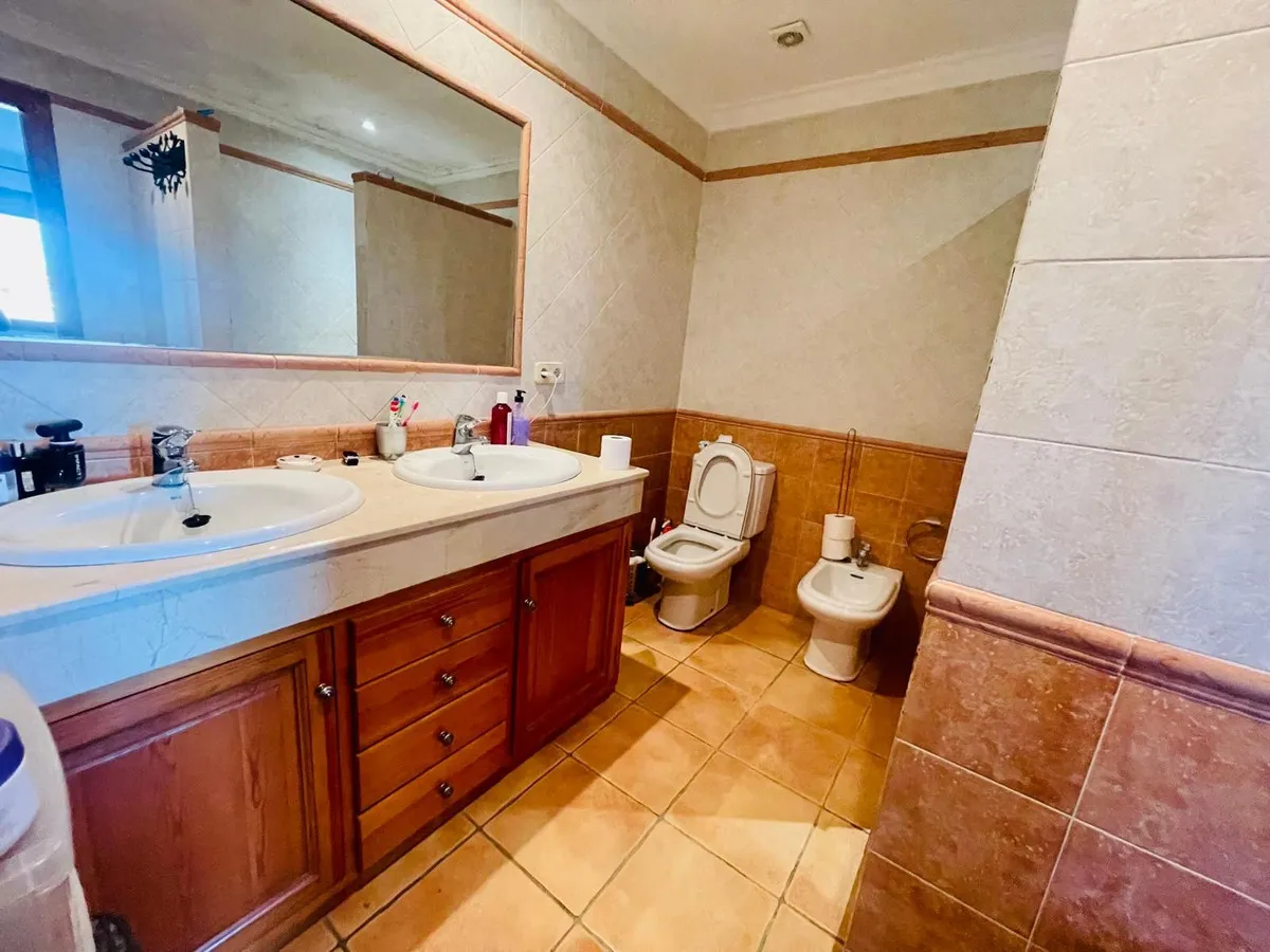 3e694835-23c2-4aa9-9037-ac02eff35914