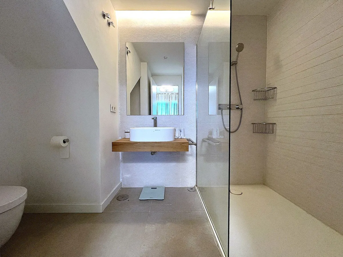 312dea3a-570f-41da-963c-2959bb139620