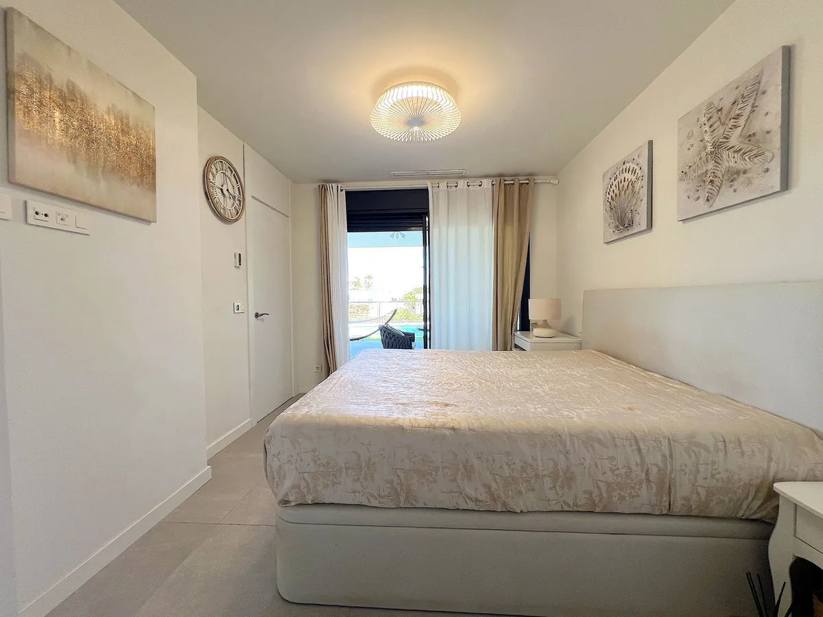 fdd72f9b-4107-4836-aa97-5fb355f13c37