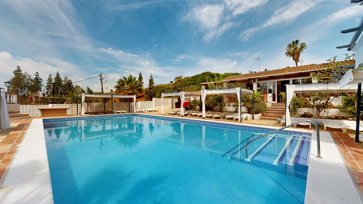 036e1795-6708-439e-94ec-a9f866d78fc0