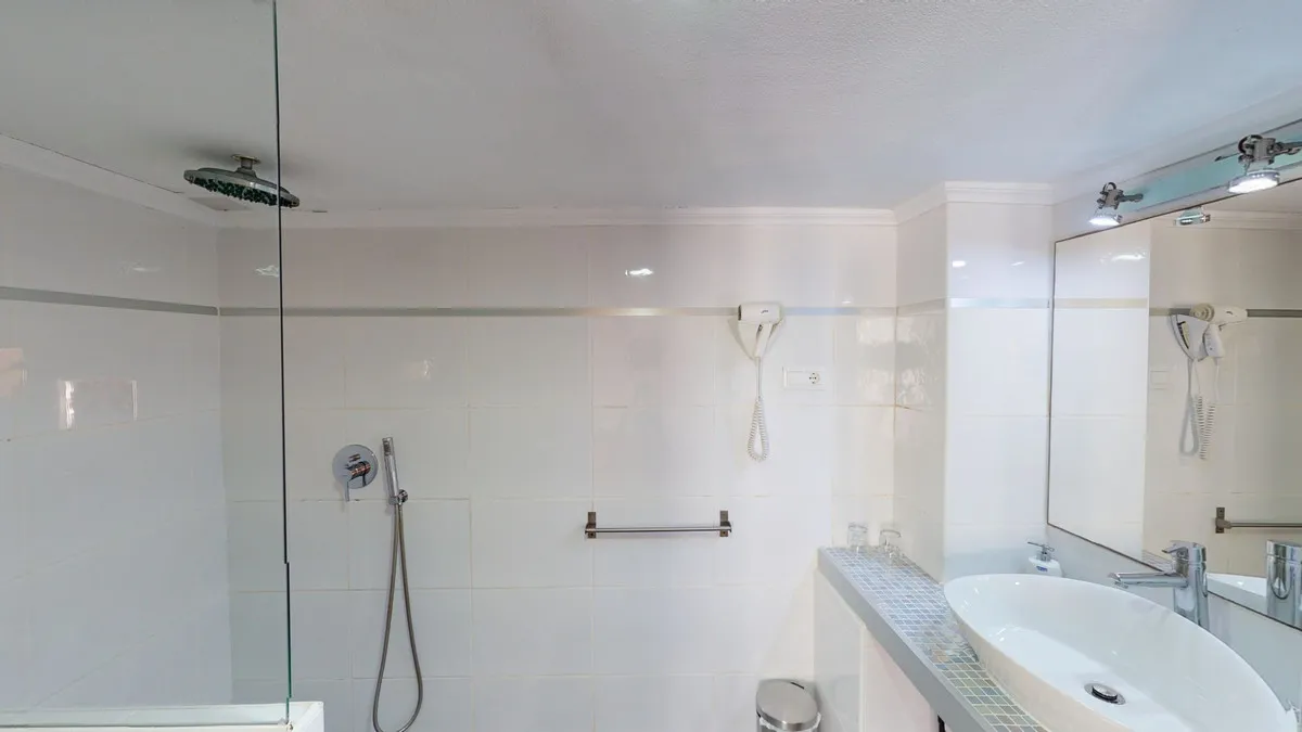 5263da2d-5e86-4a0c-a1e8-498d82bb3019