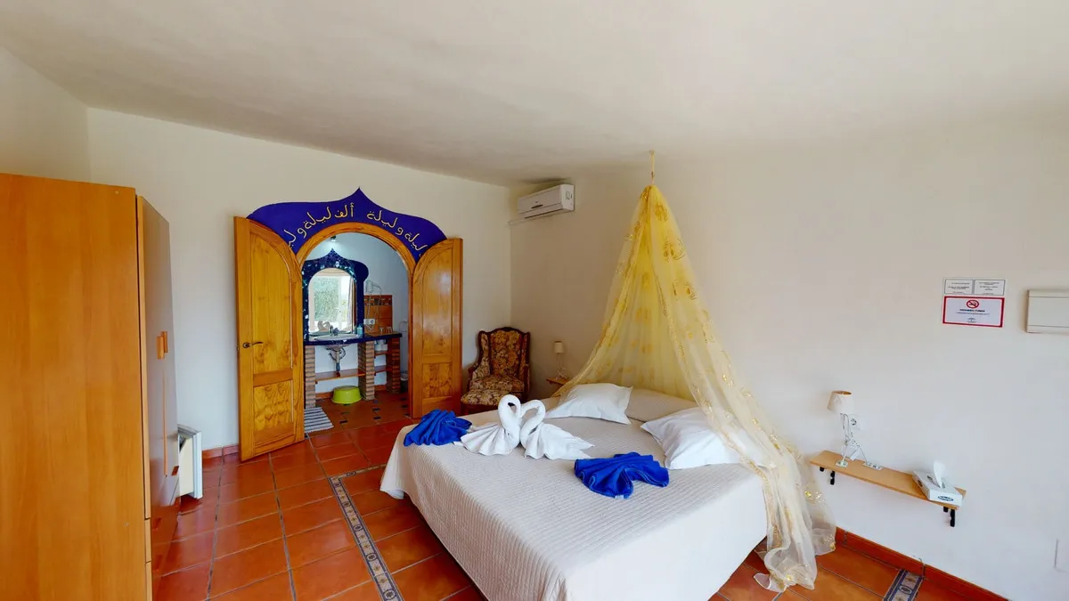 597b1991-5cfb-44bb-abfe-0415a9fa6edf